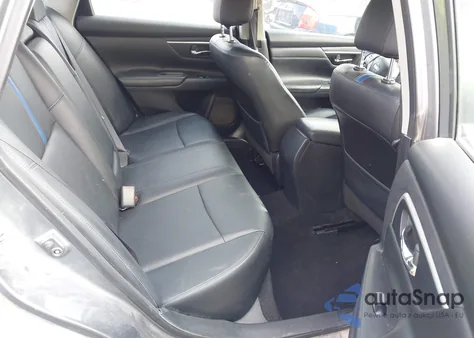 2018 Nissan Altima 2.5 Sr z USA, uszkodzony, nr VIN 1N4AL3AP9JC478657